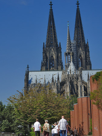 Steinmauer zum Kölner Dom - Nordrhein-Westfalen (Köln)
