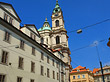Foto Kirche hinter Häusern - Prag