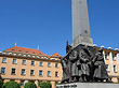 Obelisk am Kloster Fotos